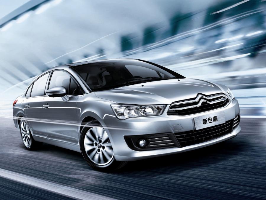  Citroen C-Quatre Sedan 2012 года  (фото 1 из 7)